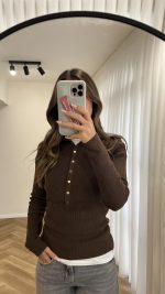 High Neck Knitted Sweater - الصورة 18