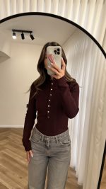 High Neck Knitted Sweater - الصورة 5