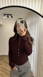 High Neck Knitted Sweater - الصورة 2