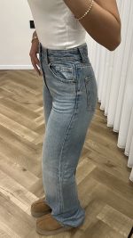 ⁦High Waist Blue Jeans⁩ - الصورة ⁦2⁩