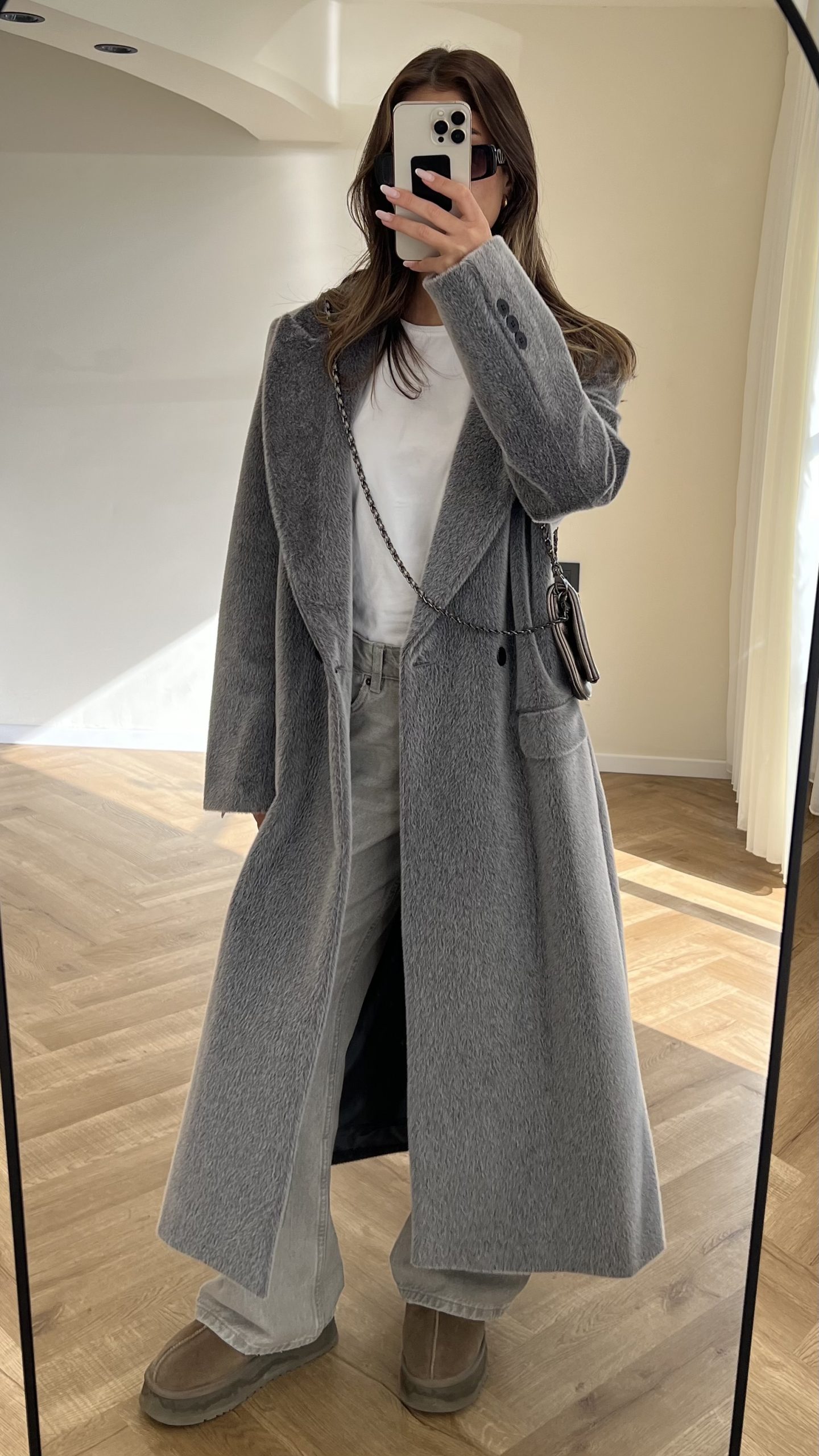 IMG_6528 Grey Long Coat - الصورة 1